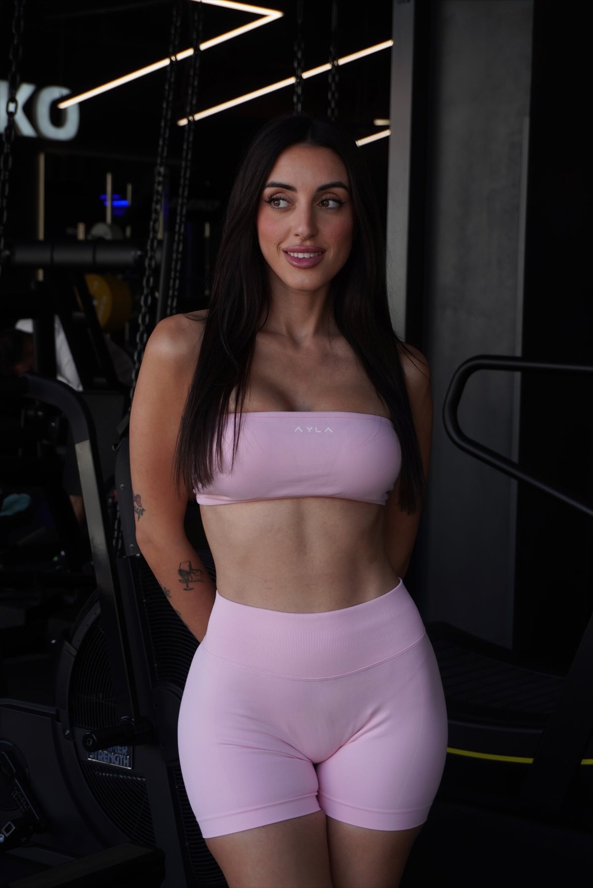Set Milán