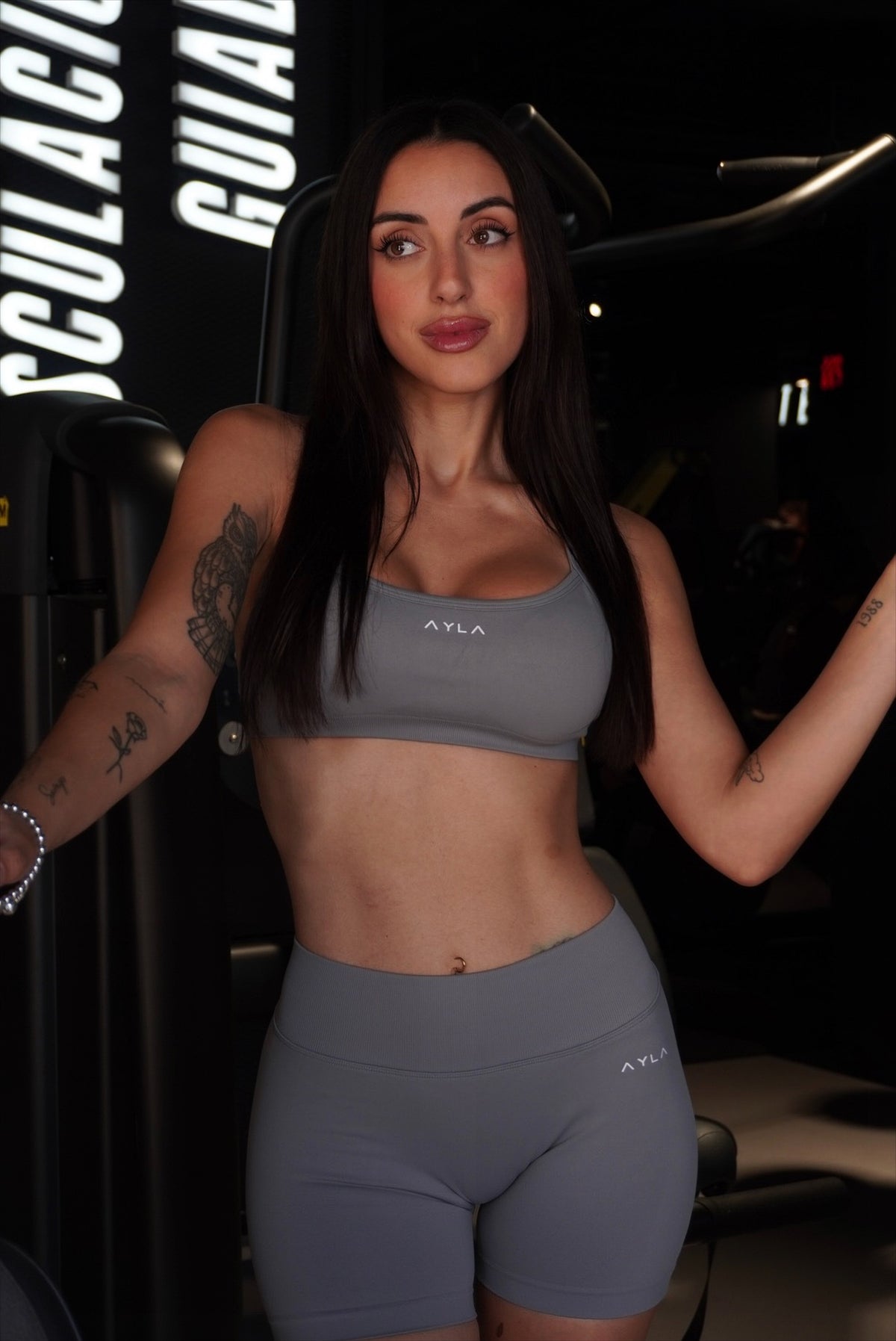 Set Susana