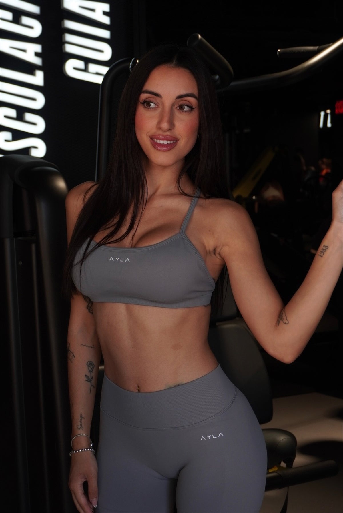 Set Susana